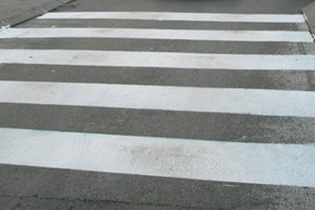 pintores señalética de parkings